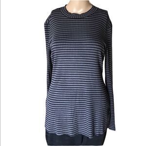 TAHARI sweater gray and black vertical stripes size M